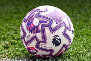 英超今夏引援支出27.4亿欧元,创造单一转会窗口引援支出纪录 英超今夏引援支出27.4亿欧元,创造单一转会窗口引援支出纪录