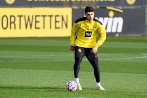 罗马诺:门兴已匹配帕尔马报价,他们有信心赢得签约雷纳的竞争 罗马诺:门兴已匹配帕尔马报价,他们有信心赢得签约雷纳的竞争