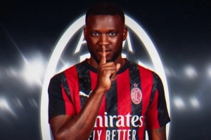 即将来了!迪马济奥:博尼法斯预计当地时间今日下午抵达米兰 即将来了!迪马济奥:博尼法斯预计当地时间今日下午抵达米兰