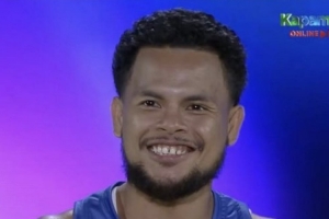 美媒调侃库里的蜡像:设计师一定是把这个人认成库里了 美媒调侃库里的蜡像:设计师一定是把这个人认成库里了