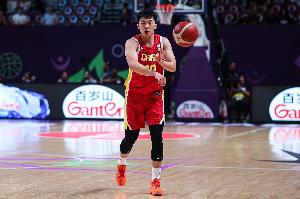 媒体人:王俊杰说明年可能会参加NBA选秀 没选上也会在海外找机会 媒体人:王俊杰说明年可能会参加NBA选秀 没选上也会在海外找机会