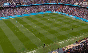 VAR介入确认有效！约翰逊破门理查利森助攻，曼城防线被轻松打穿