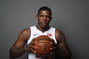 NBA历史压哨绝杀榜:乔丹9次最多 单打乔、科比、詹姆斯各8次 NBA历史压哨绝杀榜:乔丹9次最多 单打乔、科比、詹姆斯各8次