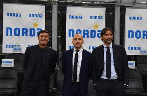 佩杜拉:利雅得新月找新总监首选国米总监奥西利奥,他尚未做决定 佩杜拉:利雅得新月找新总监首选国米总监奥西利奥,他尚未做决定