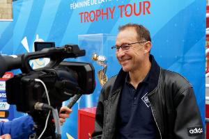 帕潘:亚马尔配得上今年的金球奖,他经历了一个非凡的赛季 帕潘:亚马尔配得上今年的金球奖,他经历了一个非凡的赛季