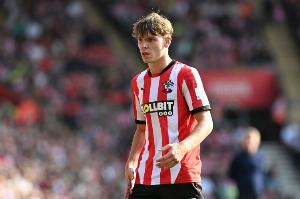 天空：埃弗顿即将与圣徒就迪布林转会达成协议，转会总价4200万镑