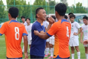 率泰山队夺中青赛U15组冠军!唐晓程:今年整体水平比去年更高 率泰山队夺中青赛U15组冠军!唐晓程:今年整体水平比去年更高