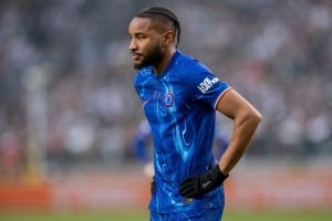 记者:拜仁还在谈恩昆库的转会,他不走切尔西就无法签下西蒙斯 记者:拜仁还在谈恩昆库的转会,他不走切尔西就无法签下西蒙斯