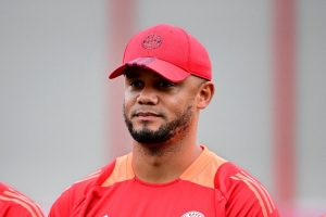 孔帕尼:格纳布里是一位被严重低估的球员,他没有太多弱点 孔帕尼:格纳布里是一位被严重低估的球员,他没有太多弱点