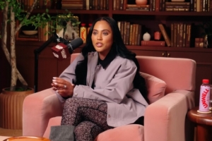 库嫂:我哭泣时库里很难感同身受 男人一般会剖析事理而不是安慰 库嫂:我哭泣时库里很难感同身受 男人一般会剖析事理而不是安慰