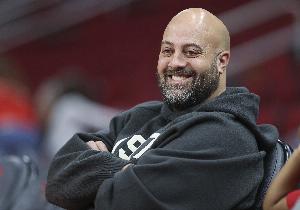 斯通:很多“火箭队内部消息”都是假的&为了流量 我们不联系媒体 斯通:很多“火箭队内部消息”都是假的&为了流量 我们不联系媒体