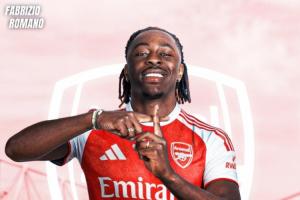 签约在即!罗马诺:埃泽转会所有文件已签署,他可被视作枪手球员 签约在即!罗马诺:埃泽转会所有文件已签署,他可被视作枪手球员