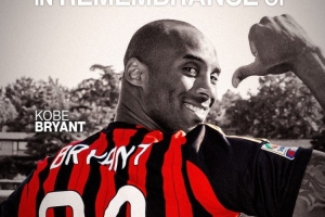 红黑之心🙏科比47岁诞辰,米兰官方社媒晒海报纪念 红黑之心🙏科比47岁诞辰,米兰官方社媒晒海报纪念