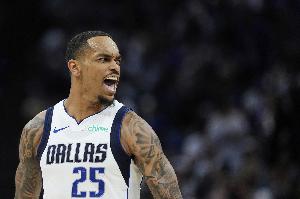 侠媒:PJ-华盛顿8月29日起有资格与独行侠提前续约 最高4年9000万 侠媒:PJ-华盛顿8月29日起有资格与独行侠提前续约 最高4年9000万