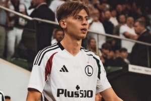 意媒:齐奥尔科夫斯基只想加盟罗马,但也有其他意甲球队问价 意媒:齐奥尔科夫斯基只想加盟罗马,但也有其他意甲球队问价