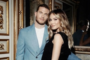 卡里乌斯妻子：最难忘的采访是C罗，打扮得体是对观众的尊重