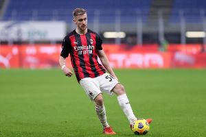 萨勒马科尔斯:没预料到今晚的情况 我们有机会但在门前不够坚决 萨勒马科尔斯:没预料到今晚的情况 我们有机会但在门前不够坚决