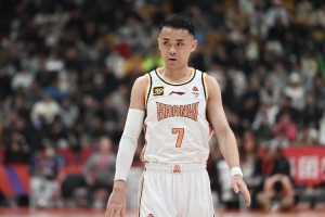 原帅:职业球员必须维持较低的体脂 不会有人盯着你 只能靠自律 原帅:职业球员必须维持较低的体脂 不会有人盯着你 只能靠自律