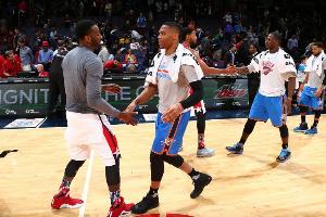 帕金斯:沃尔自称联盟最快让威少很不服 每次交手他俩都一直较劲 帕金斯:沃尔自称联盟最快让威少很不服 每次交手他俩都一直较劲