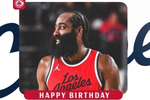 快船官推发文:祝詹姆斯-哈登36岁生日快乐🎉 快船官推发文:祝詹姆斯-哈登36岁生日快乐🎉