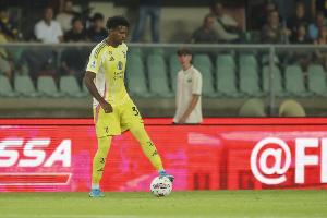 外媒:卡巴尔恢复部分训练,目标是在国际比赛日之后复出 外媒:卡巴尔恢复部分训练,目标是在国际比赛日之后复出