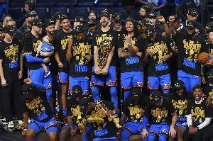 ESPN西部战绩预测:雷霆力压火箭登顶 快船湖人勇士分列5-7名 ESPN西部战绩预测:雷霆力压火箭登顶 快船湖人勇士分列5-7名