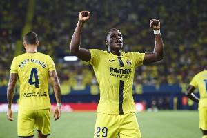 世体：巴萨在关注喀麦隆前锋艾永，但不急于在今夏引入他