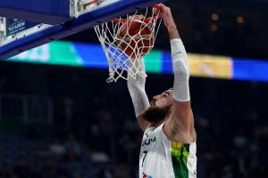 外线不准还能凿!立陶宛全场三分球19中2&大胜英国24分 外线不准还能凿!立陶宛全场三分球19中2&大胜英国24分