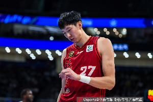 兵强马壮!北京新赛季主要轮换:陈盈骏+赵睿+雷蒙+翟晓川+周琦 兵强马壮!北京新赛季主要轮换:陈盈骏+赵睿+雷蒙+翟晓川+周琦