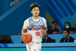 受伤病困扰！赵睿在新疆两个赛季仅出战35场常规赛+6场季后赛