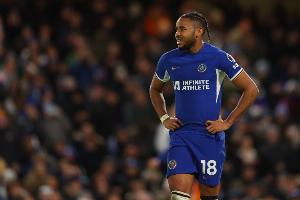 记者:米兰将总价4000万欧签恩昆库,为球员提供年薪500万+奖金 记者:米兰将总价4000万欧签恩昆库,为球员提供年薪500万+奖金