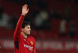 罗马诺:佛罗伦萨正在推进签约林德洛夫,具体细节尚待敲定 罗马诺:佛罗伦萨正在推进签约林德洛夫,具体细节尚待敲定