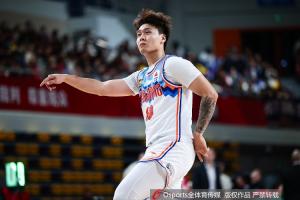 评价一下?赵睿将加盟北京搭档周琦等名将 首钢新赛季冠军稳了? 评价一下?赵睿将加盟北京搭档周琦等名将 首钢新赛季冠军稳了?