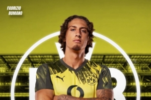 罗马诺:法比奥-席尔瓦今日抵达多特,他将接受体检并完成签约 罗马诺:法比奥-席尔瓦今日抵达多特,他将接受体检并完成签约