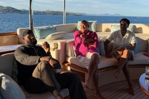 约基奇经纪人:我和詹姆斯讨论过 想合作成立能与NBA竞争的新联盟 约基奇经纪人:我和詹姆斯讨论过 想合作成立能与NBA竞争的新联盟