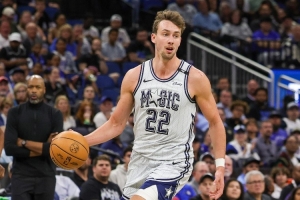 🎂生日战砍22+8！NBA官方祝小瓦格纳24岁生日快乐！