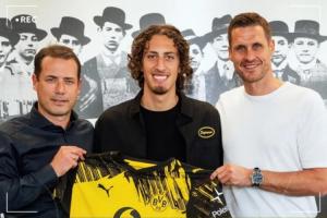 转会费超2500万欧!官方:多特签下狼队前锋法比奥-席尔瓦 转会费超2500万欧!官方:多特签下狼队前锋法比奥-席尔瓦