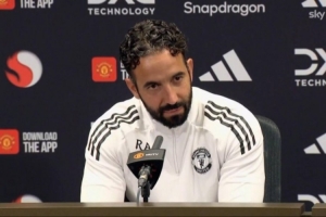 阿莫林：有时我想放弃有时想在这里待上20年 我希望梅努留下