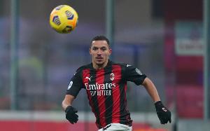 佩杜拉:尤文主帅图多尔欣赏本纳塞尔,尤文想引进他搭档洛卡特利 佩杜拉:尤文主帅图多尔欣赏本纳塞尔,尤文想引进他搭档洛卡特利