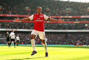 沃尔科特:阿森纳希望在欧冠走得更远,凯恩来到我们的主场很有趣 沃尔科特:阿森纳希望在欧冠走得更远,凯恩来到我们的主场很有趣