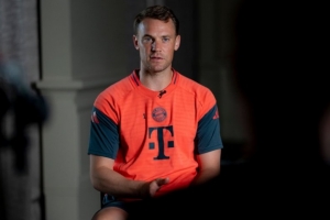 诺伊尔:切尔西很强刚刚拿了世俱杯冠军,对阵阿森纳要勇于控球 诺伊尔:切尔西很强刚刚拿了世俱杯冠军,对阵阿森纳要勇于控球