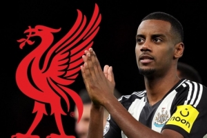 超1.3亿&破英国转会纪录❓ 邮报:利物浦将再报价纽卡前锋伊萨克 超1.3亿&破英国转会纪录❓ 邮报:利物浦将再报价纽卡前锋伊萨克