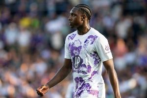 记者:水晶宫将签下图卢兹19岁中卫坎沃,转会费2700万欧元 记者:水晶宫将签下图卢兹19岁中卫坎沃,转会费2700万欧元