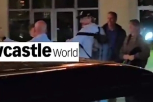 英媒:沃尔特马德抵达英国,即将加盟纽卡斯尔 英媒:沃尔特马德抵达英国,即将加盟纽卡斯尔