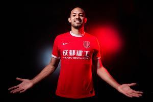 今晚蓉城vs海港,费利佩和莱昂纳多均迎来个人中超100场 今晚蓉城vs海港,费利佩和莱昂纳多均迎来个人中超100场