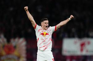 德天空:水晶宫&黄潜对鲍姆加特纳兴趣十足,但RB莱比锡不放人 德天空:水晶宫&黄潜对鲍姆加特纳兴趣十足,但RB莱比锡不放人