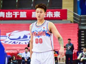 疆媒:亚洲杯结束后 赵睿向新疆明确表达了转会意向 疆媒:亚洲杯结束后 赵睿向新疆明确表达了转会意向