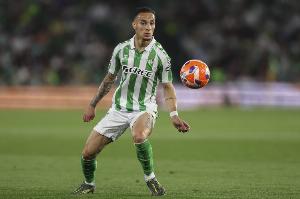 TA:曼联拥有的是利润分成 安东尼希望两队弥补他400万欧年薪差额 TA:曼联拥有的是利润分成 安东尼希望两队弥补他400万欧年薪差额