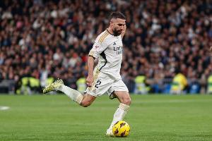 阿斯:卡瓦哈尔是皇马目前理论上首发右后卫,阿诺德本轮仍是替补 阿斯:卡瓦哈尔是皇马目前理论上首发右后卫,阿诺德本轮仍是替补