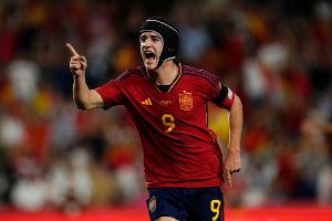 官方:巴萨中场球员加维因伤退出本期西班牙国家队 官方:巴萨中场球员加维因伤退出本期西班牙国家队